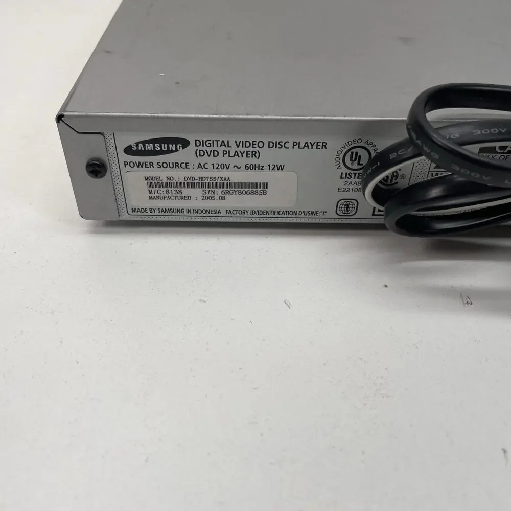 SAMSUNG DVD-HD755 Hi-Def Conversion DVD-Video, Video CD,& CD-R/RW HDMI W/ Remote